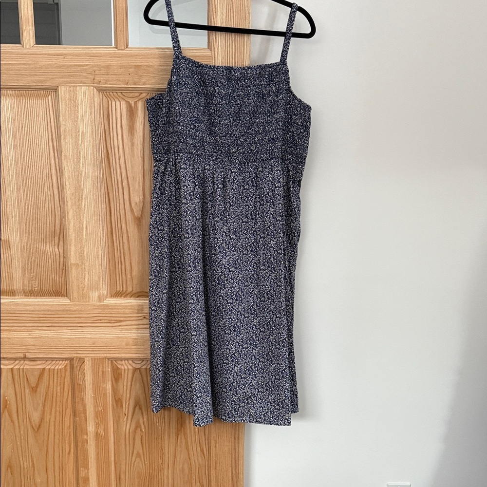 Chic Navy Midi Dress